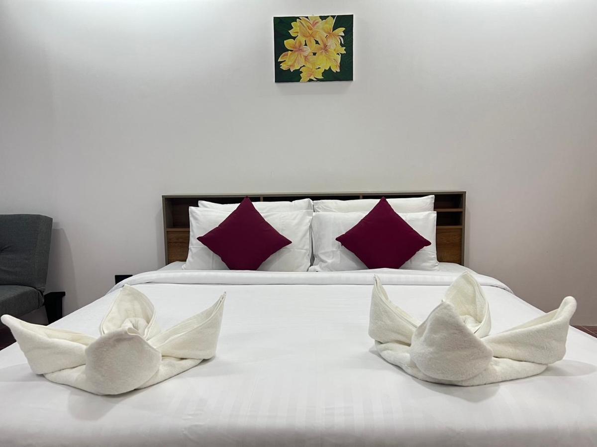 Kt Camp Aparthotel Hatrin Kültér fotó