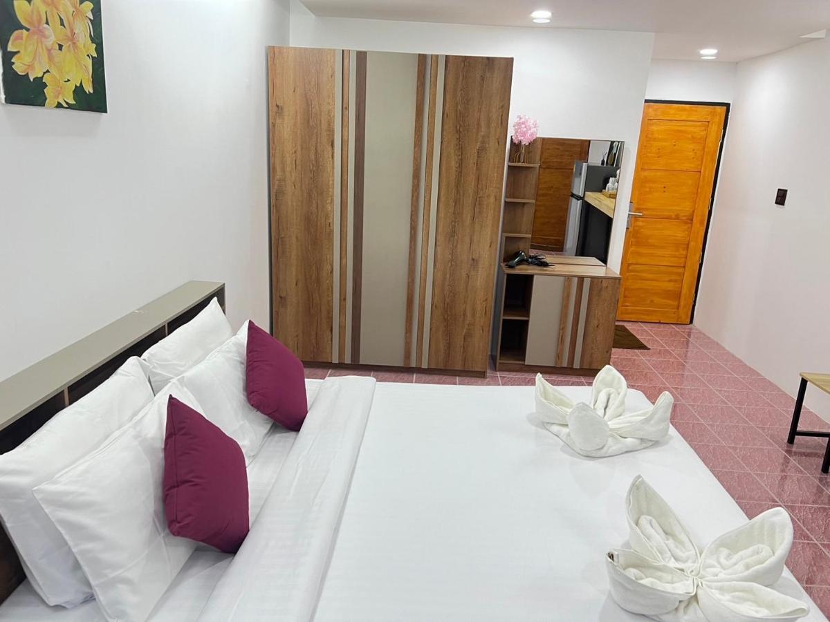 Kt Camp Aparthotel Hatrin Kültér fotó
